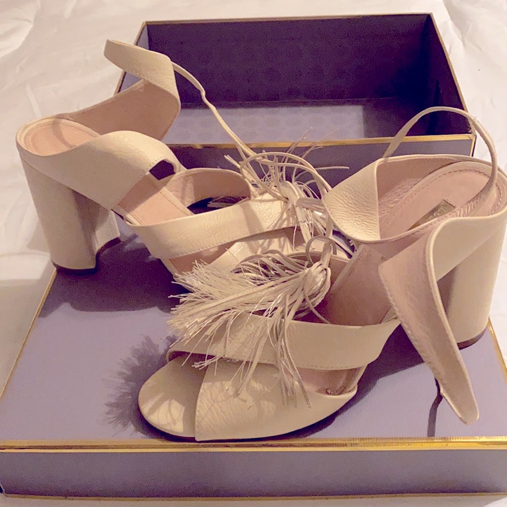 Louise er Cie tie sandals tan